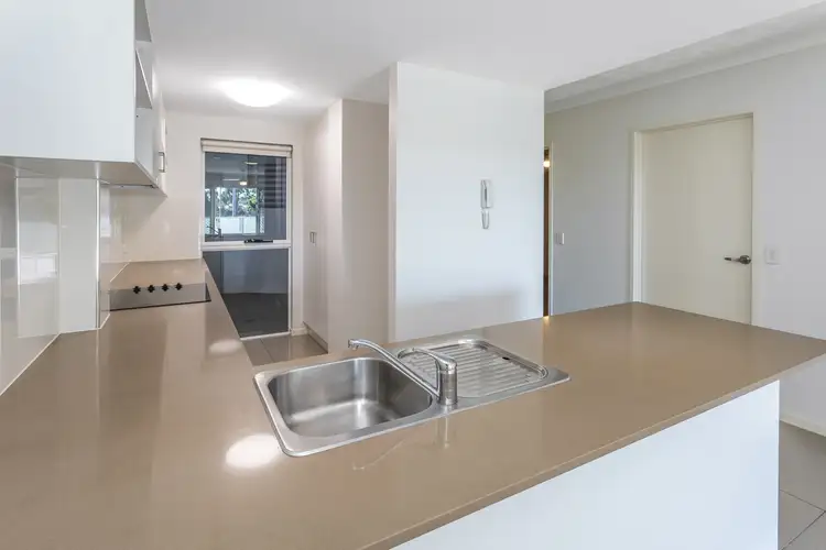 Third view of Homely apartment listing, 3/888 Wynnum Road, Cannon Hill QLD 4170