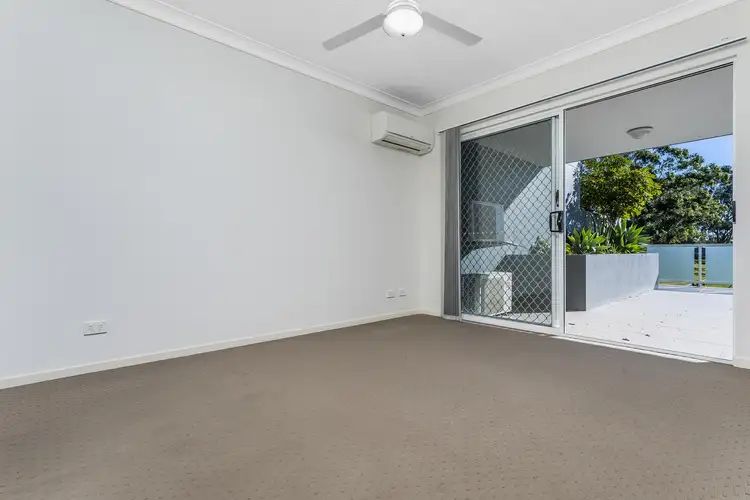 Fifth view of Homely apartment listing, 3/888 Wynnum Road, Cannon Hill QLD 4170