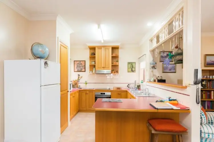 Fifth view of Homely townhouse listing, 8 Ashwin Walk, Horsham VIC 3400