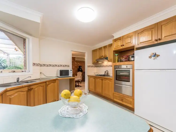 Third view of Homely house listing, 5 Sheffield Close, Pakenham VIC 3810