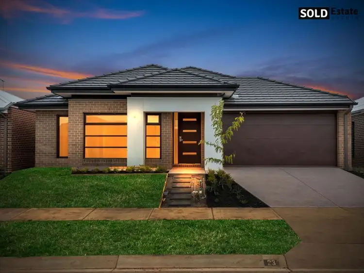 23 Epsom Lane, Cranbourne North VIC 3977