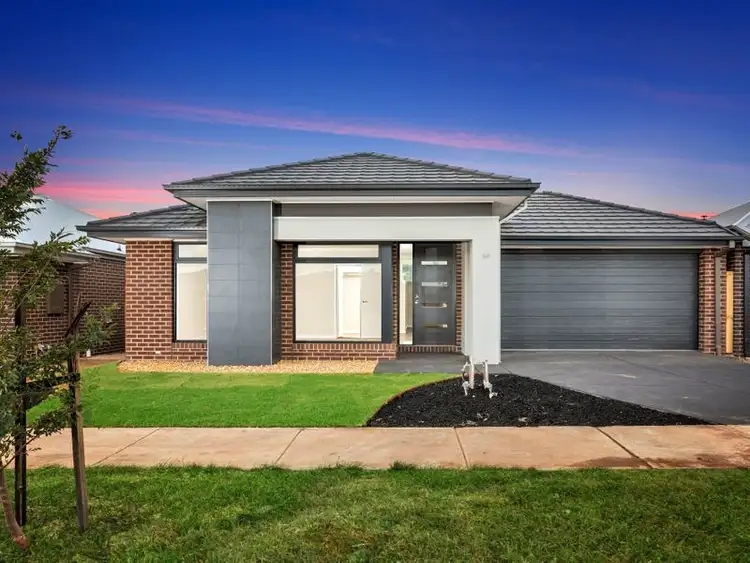 267 Heather Grove, Clyde North VIC 3978