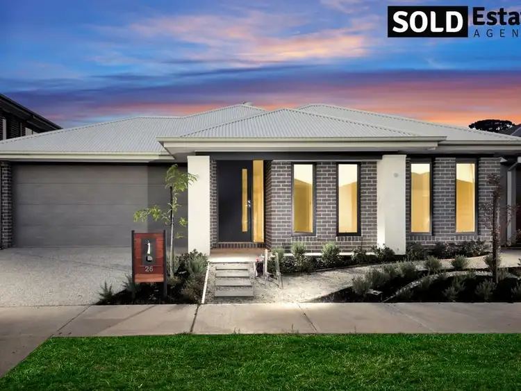 26 Epsom Lane, Cranbourne North VIC 3977