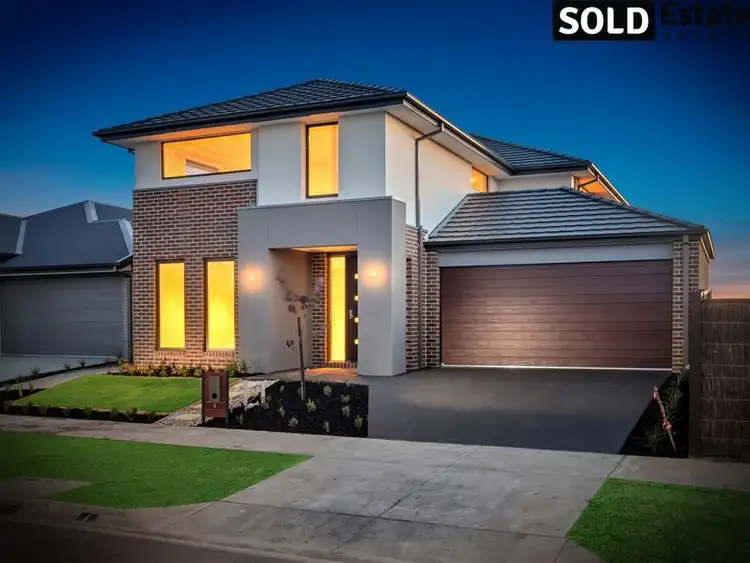 4 Epsom Lane, Cranbourne North VIC 3977