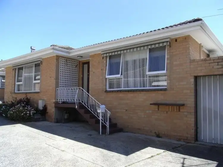 Main view of Homely unit listing, 2/21 Gardenvale Road, Caulfield South VIC 3162