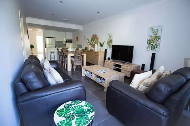 2/76 Pratten Street, Dalby QLD 4405