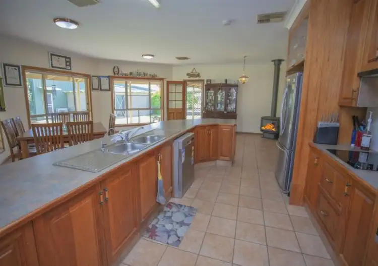 Fifth view of Homely house listing, 233 Zeller Street, Chinchilla QLD 4413