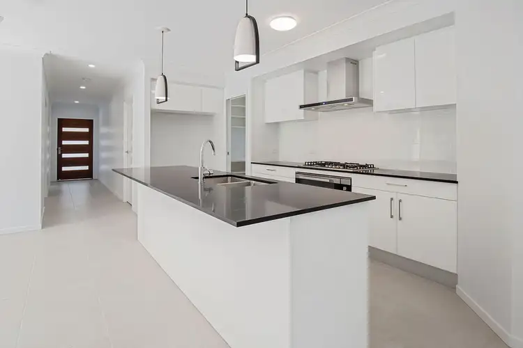 Sixth view of Homely house listing, 4 Bell Court, Maudsland QLD 4210