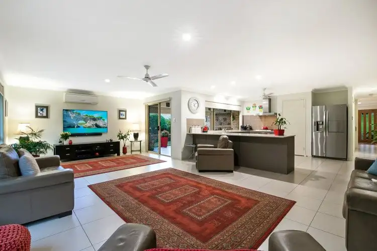 7 Eucalypt Place, Anstead QLD 4070