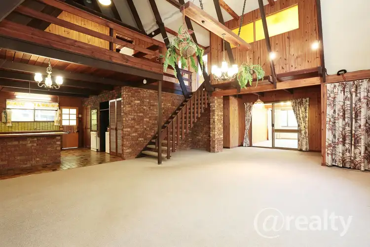 18 Langley Road, Camira QLD 4300