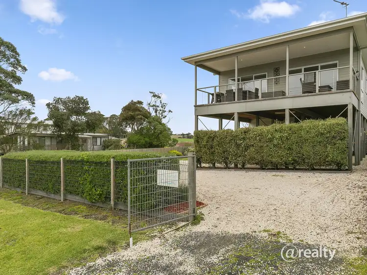 26 Champ Elysees Esplanade, Coronet Bay VIC 3984