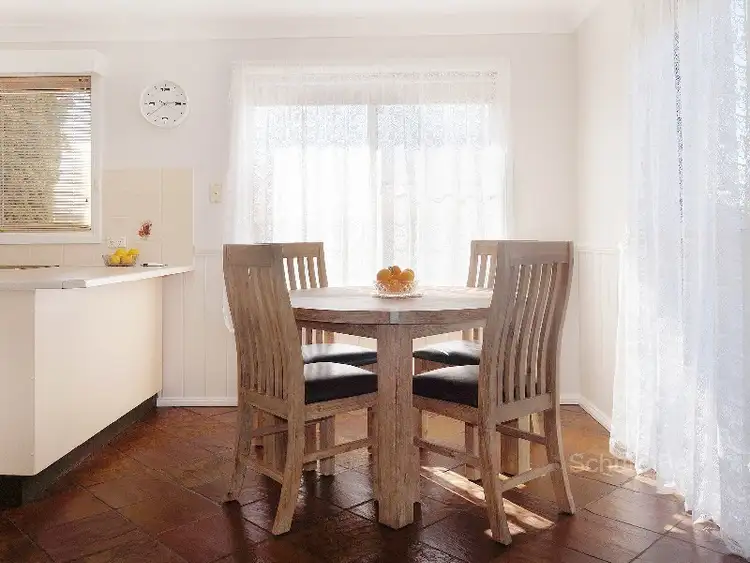 Seventh view of Homely house listing, 105 Birch St, Narromine NSW 2821