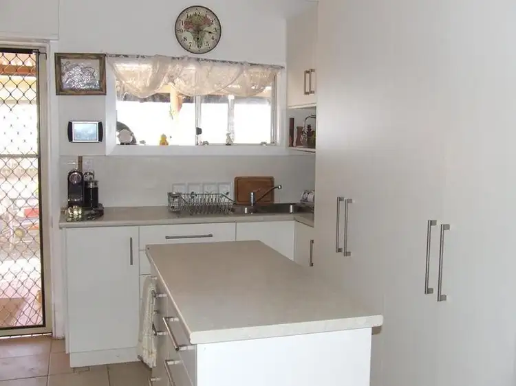 30 Grenfell Street, Caragabal NSW 2810