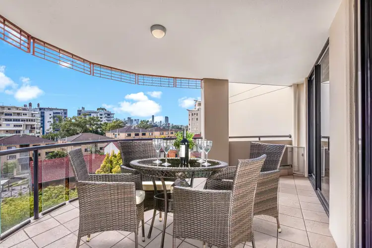 151/7 Land Street, Toowong QLD 4066