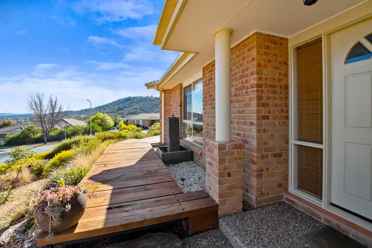 1 Olinda Place, Conder ACT 2906