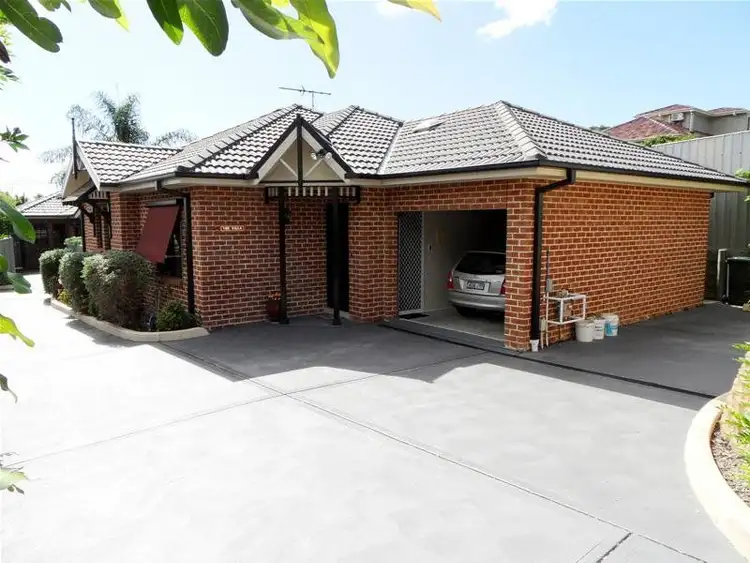 2/8 Moira Street, Adamstown NSW 2289