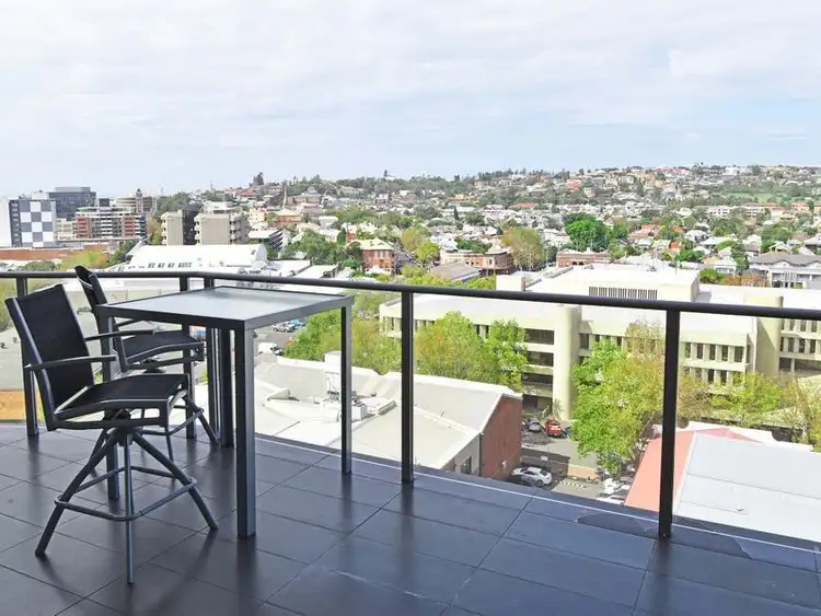 1003/23 Ravenshaw Street, Newcastle West NSW 2302