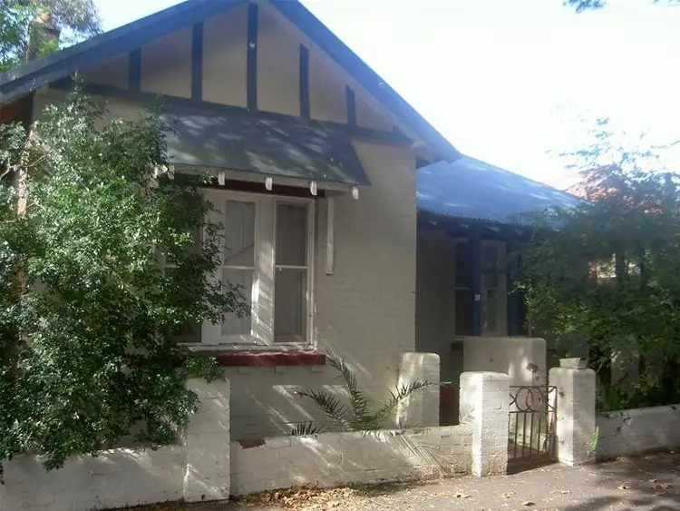 31 Bruce Street, Cooks Hill NSW 2300