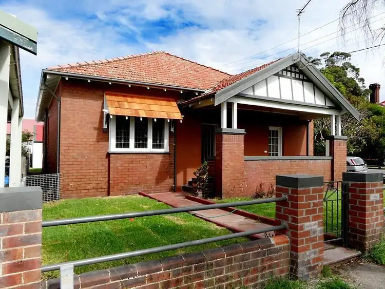 45 Hebburn Street, Hamilton East NSW 2303