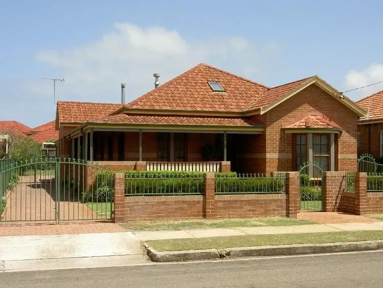 55 Dumaresq Street, Hamilton South NSW 2303