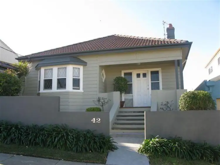 42 Coane Street, Merewether NSW 2291