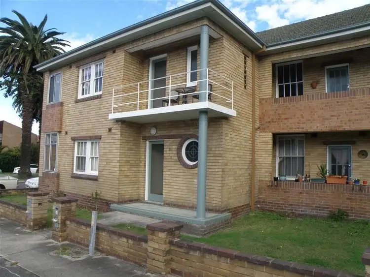 4/159 Denison Street, Hamilton NSW 2303