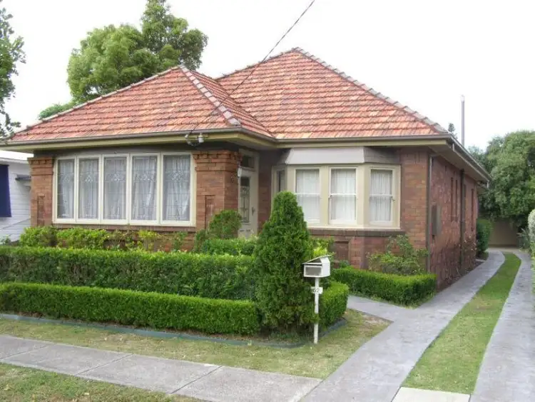 62 Kemp Street, Hamilton South NSW 2303