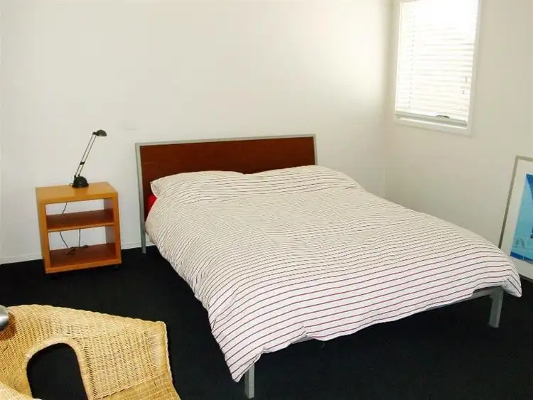 Fifth view of Homely house listing, 2/4 Robert Street, Merewether NSW 2291