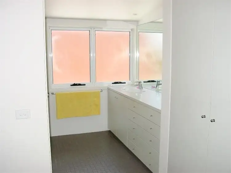 Sixth view of Homely house listing, 2/4 Robert Street, Merewether NSW 2291