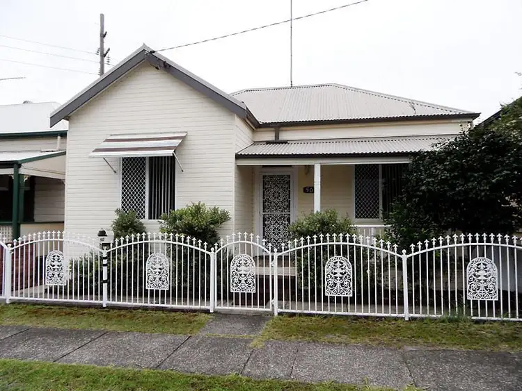 50 Gulliver Street, Hamilton NSW 2303