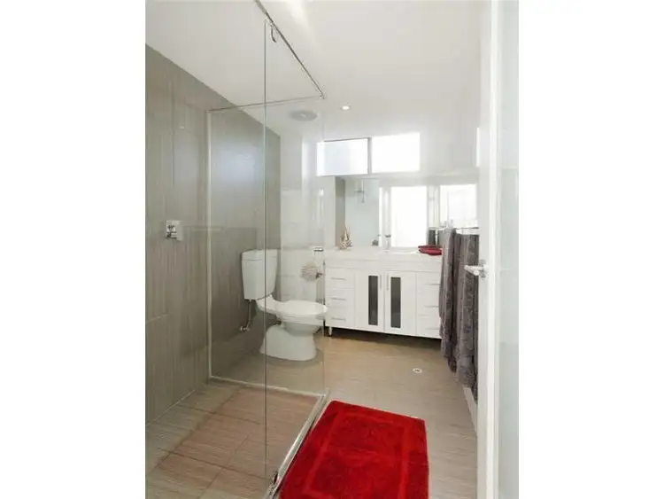 Seventh view of Homely apartment listing, 3/21 Berner Street, Merewether NSW 2291