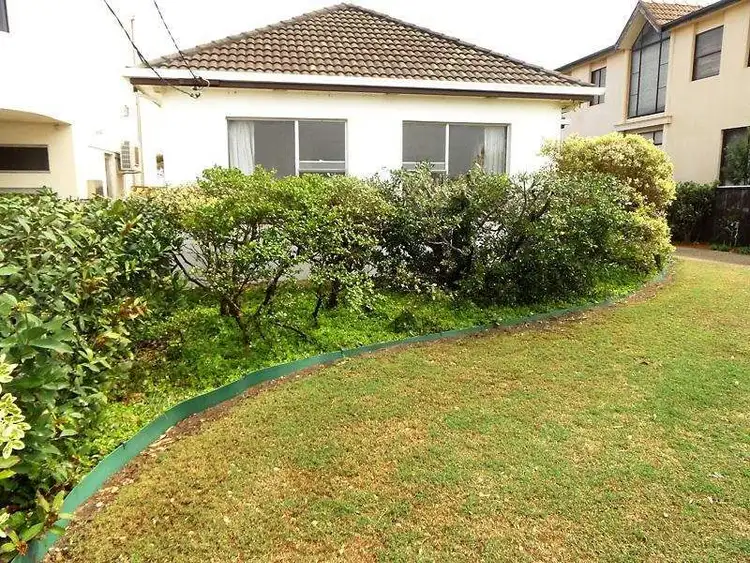 Fifth view of Homely house listing, 18 Ocean Street, Merewether NSW 2291