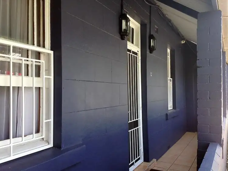 12 Bull Street, Cooks Hill NSW 2300