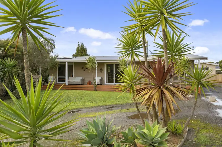 6 Valck Eyrie, Coronet Bay VIC 3984