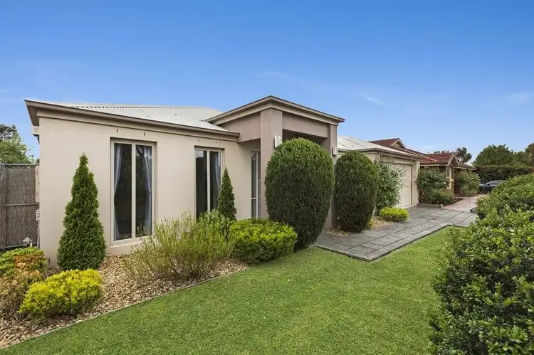 7 SPRING WATER CRESCENT, Cranbourne VIC 3977