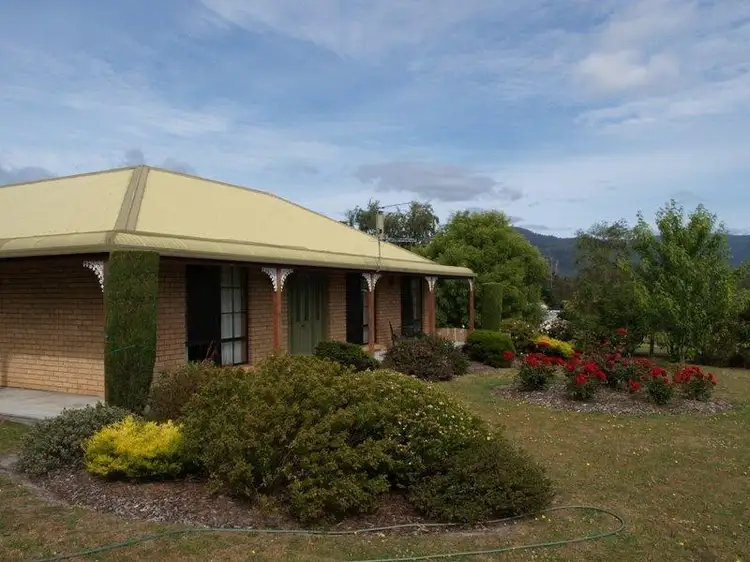 2114 Huon Highway, Huonville TAS 7109