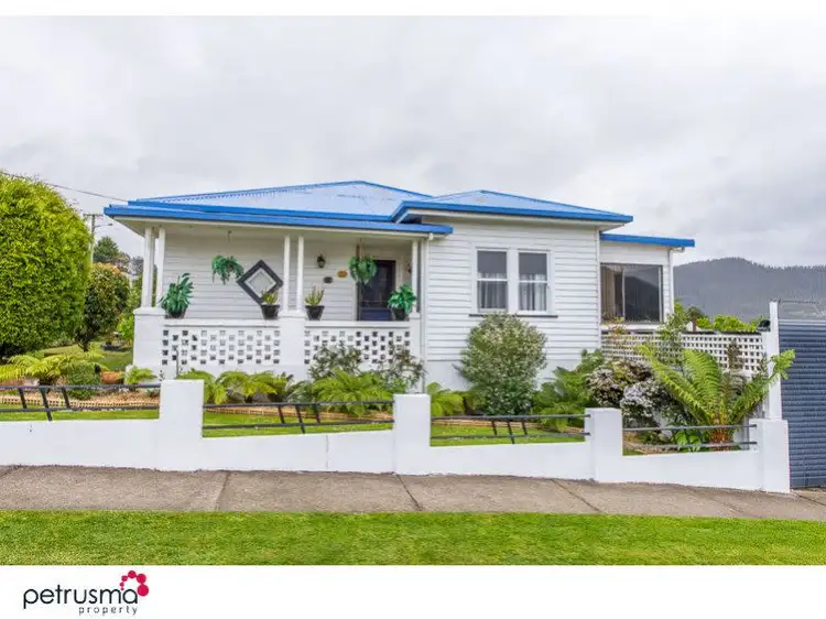 34 Barnett Avenue, New Norfolk TAS 7140