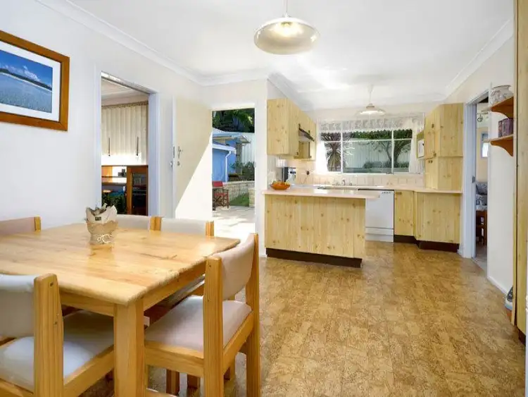 Fourth view of Homely house listing, 2 Bach Place, Engadine NSW 2233