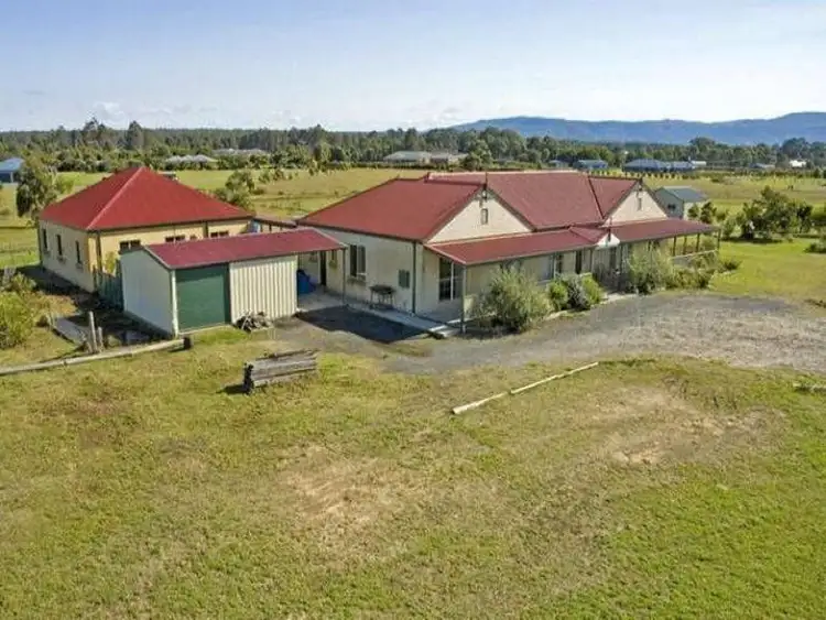17 Pemberly Drive, Nowra Hill NSW 2540