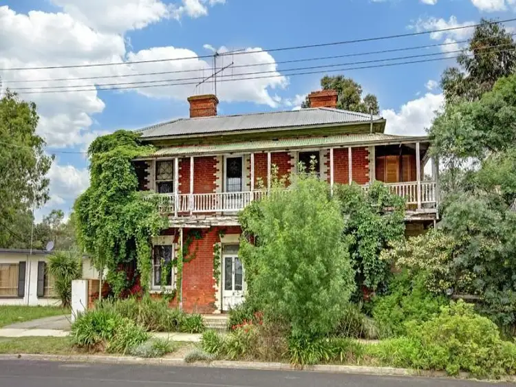 10 HIGH STREET, Seymour VIC 3660