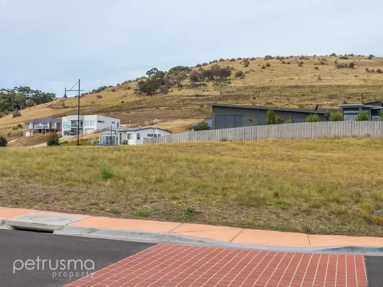 3 Regatta Place, Tranmere TAS 7018