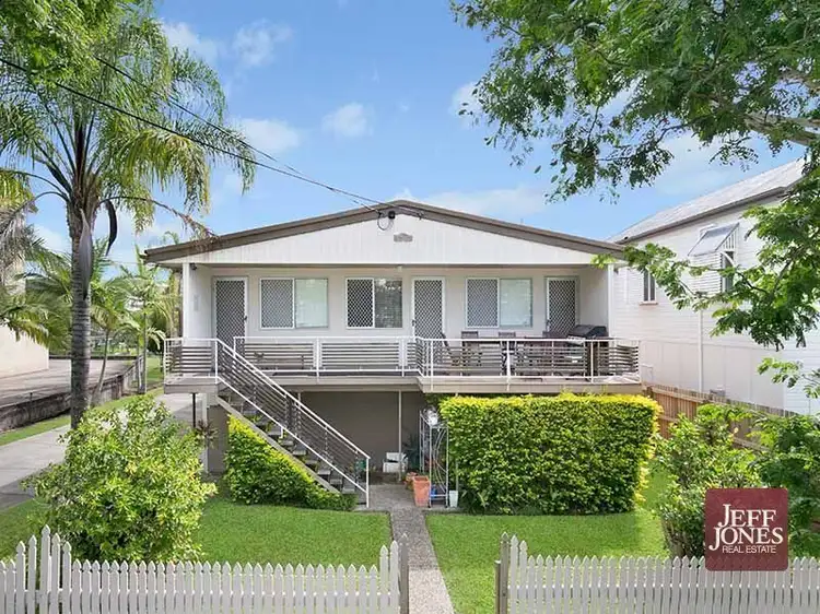 Main view of Homely unit listing, 4/15 Cedar Street, Greenslopes QLD 4120
