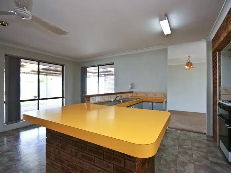 Fifth view of Homely house listing, 10 Hood Place, Gosnells WA 6110