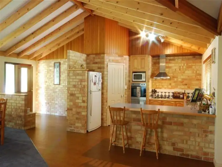 Sixth view of Homely house listing, 2 Kurnalpi Cove, Yalyalup WA 6280