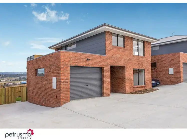 Main view of Homely villa listing, 2/27 Vasili Court, Oakdowns TAS 7019
