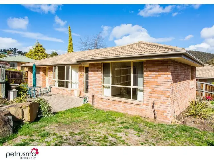 5/141 Gordons Hill Road, Lindisfarne TAS 7015