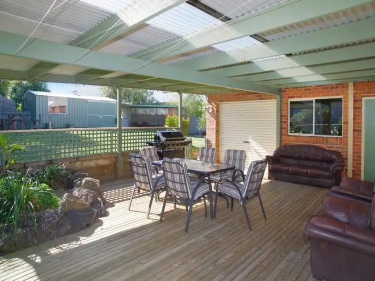 Sixth view of Homely house listing, 7 Oakview, Highton VIC 3216