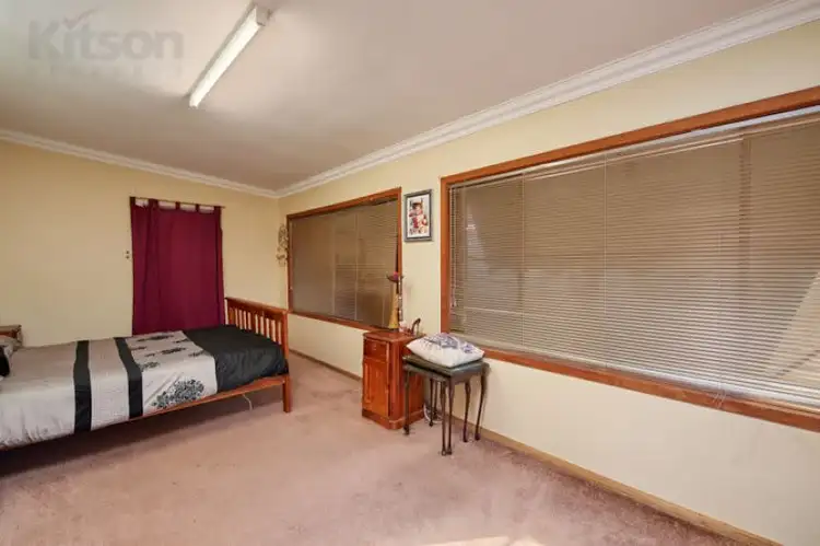 Seventh view of Homely house listing, 574 Kooringal Road, Kooringal NSW 2650