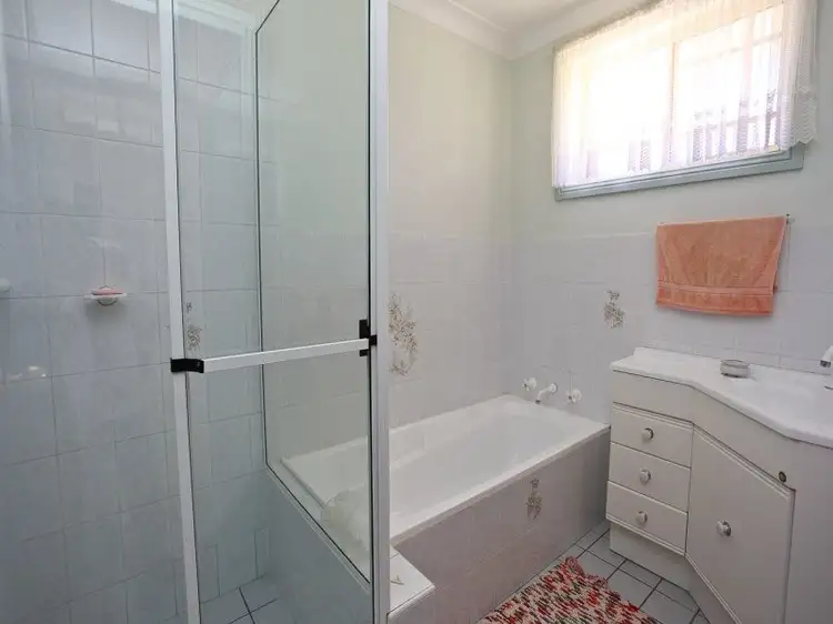 Fifth view of Homely unit listing, 6/253 Lone Pine Avenue, Orange NSW 2800