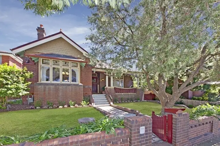 5 Dickinson Avenue, Croydon NSW 2132
